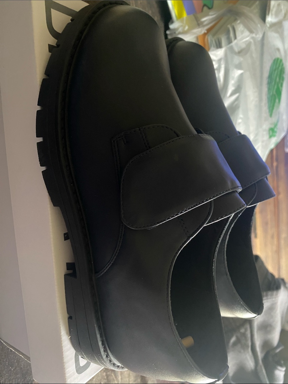 Dream Pairs Navy Slip-On Loafers for Women Velcro closure sz 6